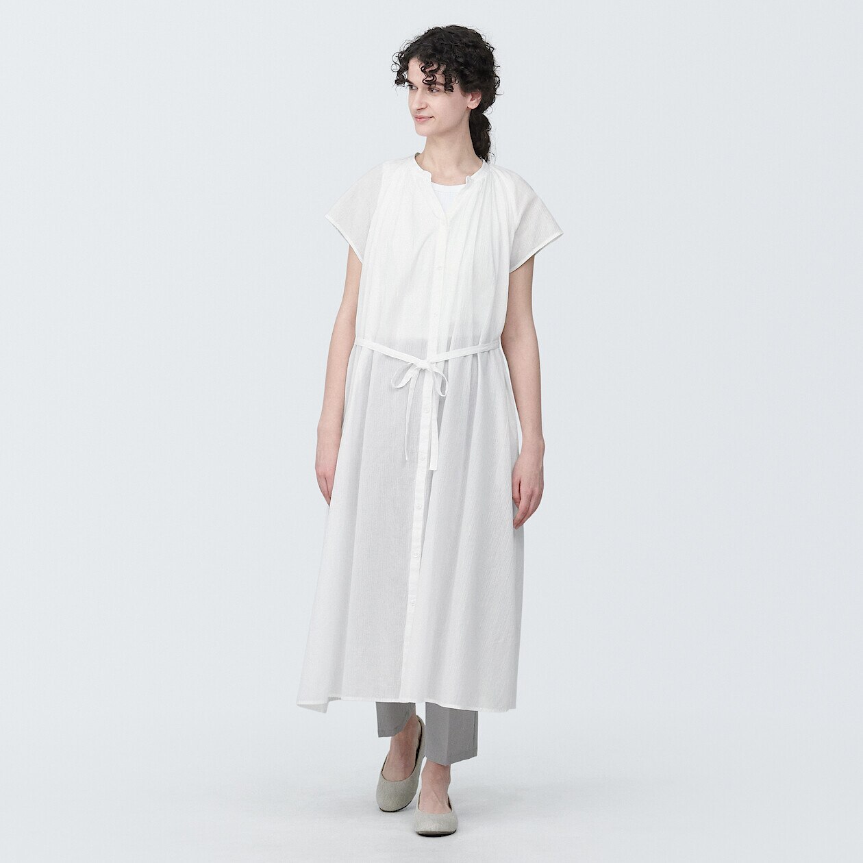 Shop High Twisted Veil French Sleeve Dress online | Muji UAE